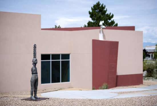 <em>Heights I</em>, AP 2/2, Rose B. Simpson (Santa Clara Pueblo) ’07, ’18, patinated bronze and wire, 85 x 16 x 9.5 in., courtesy the artist, photograph by Jason S. Ordaz